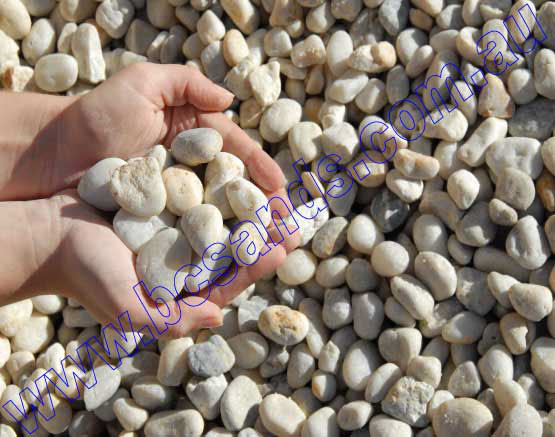 Pebble Cowra White 20mm 20kg - Click Image to Close